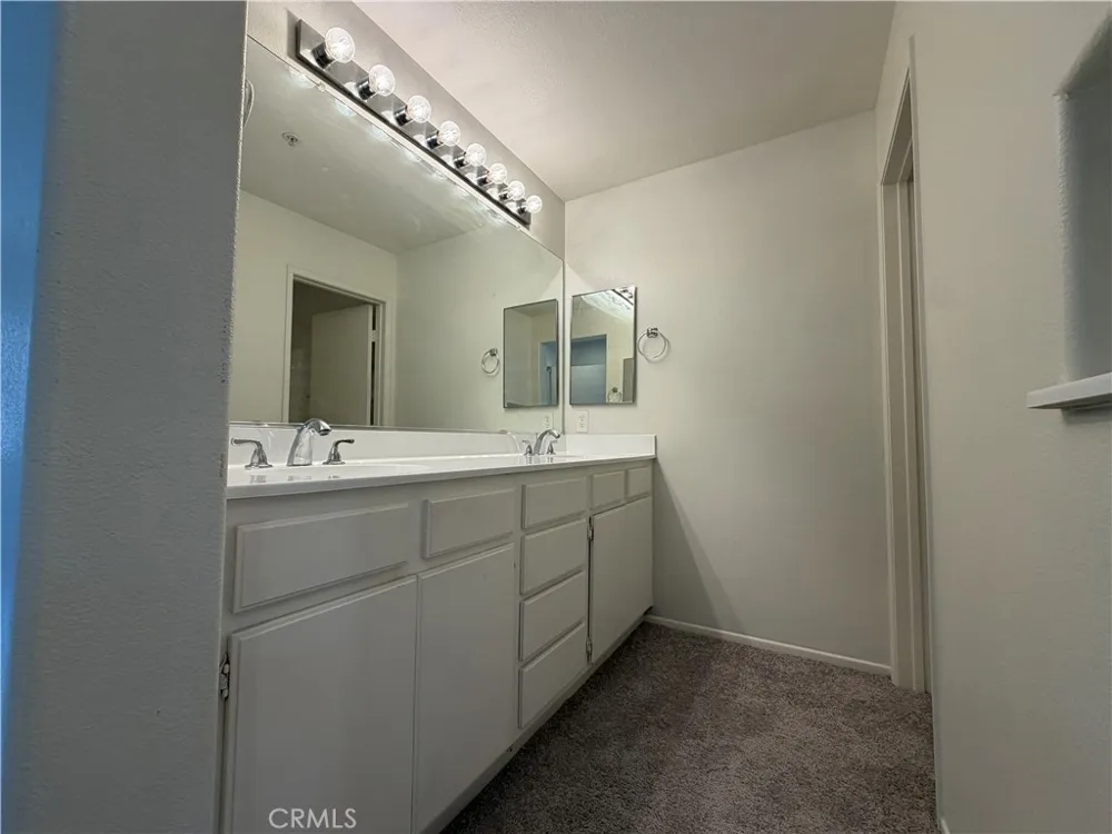 33551 Winston Way #B Temecula, CA 92592