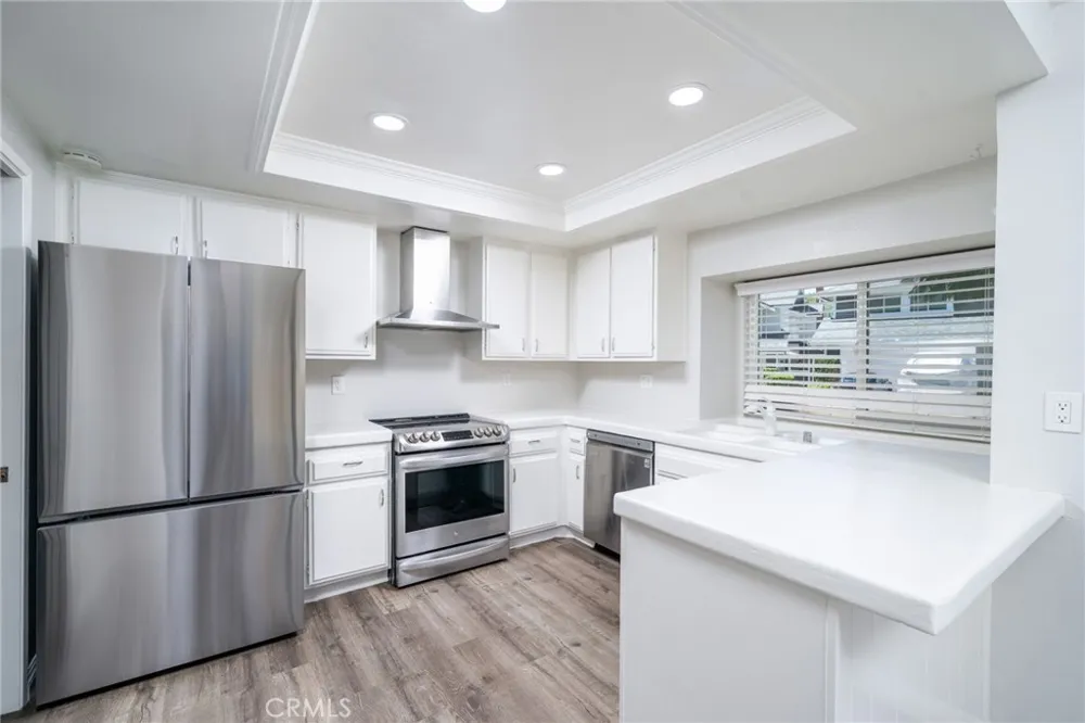 850 Tucson Court San Dimas, CA 91773