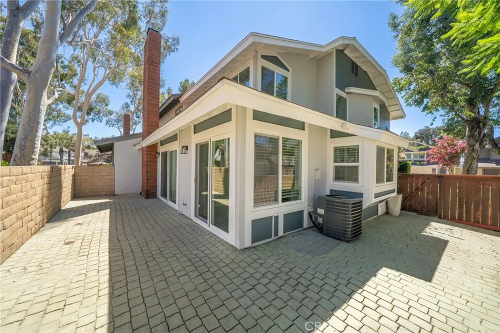 850 Tucson Court San Dimas, CA 91773