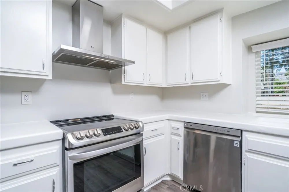 850 Tucson Court San Dimas, CA 91773