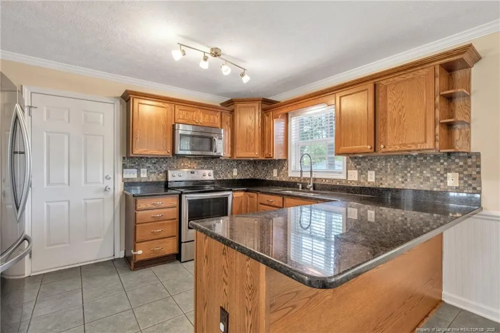 167 Arlington Drive Cameron, NC 28326