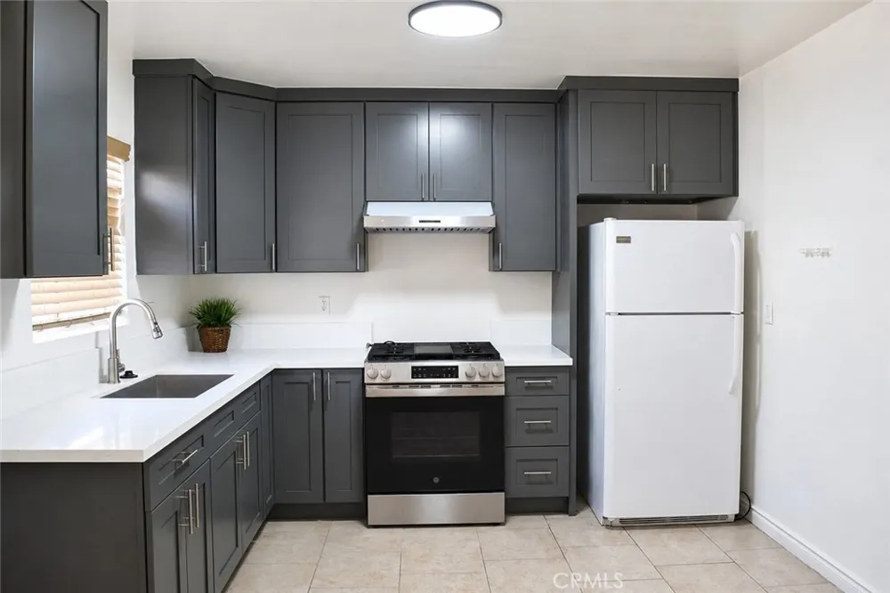 5474 San Bernardino Montclair, CA 91763