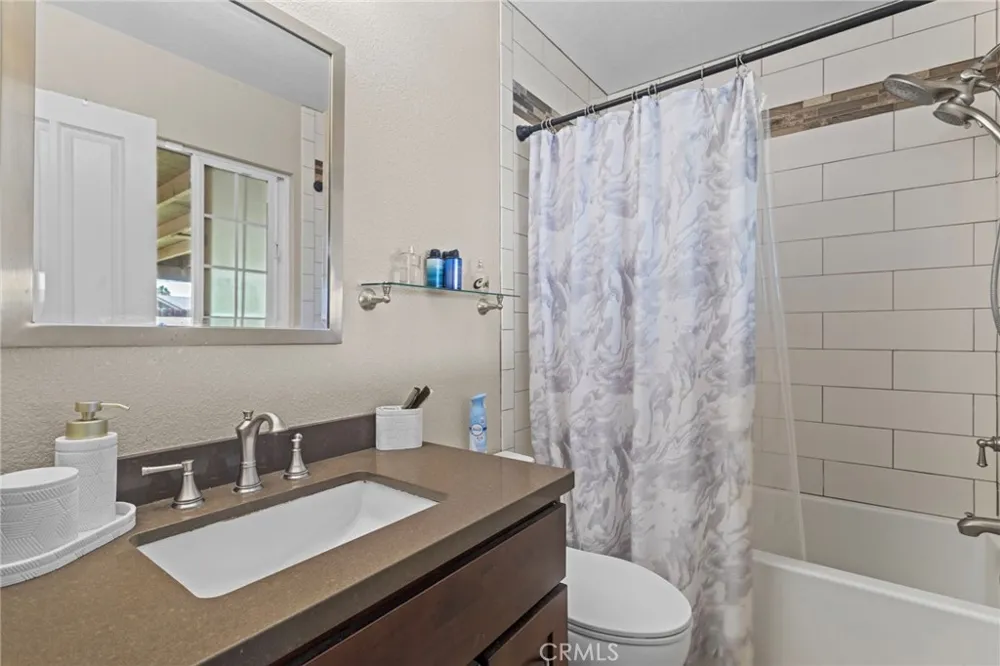 9257 Devon Rancho Cucamonga, CA 91730