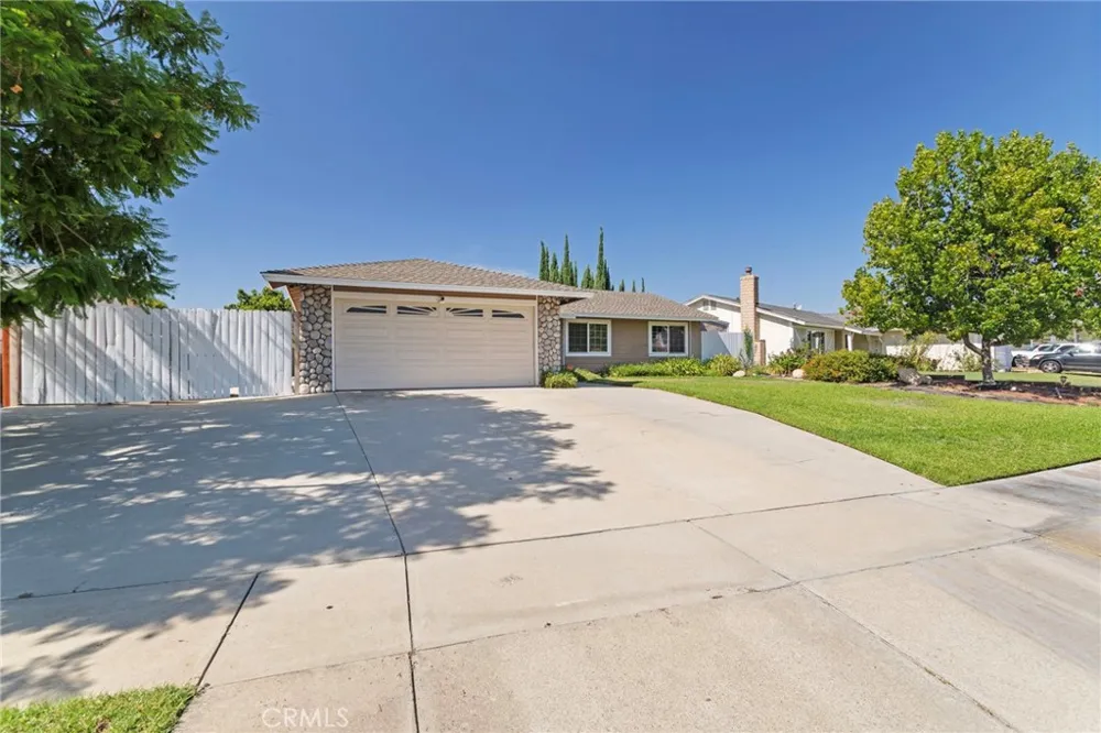 9257 Devon Rancho Cucamonga, CA 91730