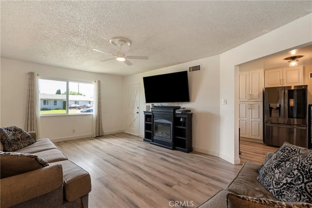4059 Rupley Riverside, CA 92505