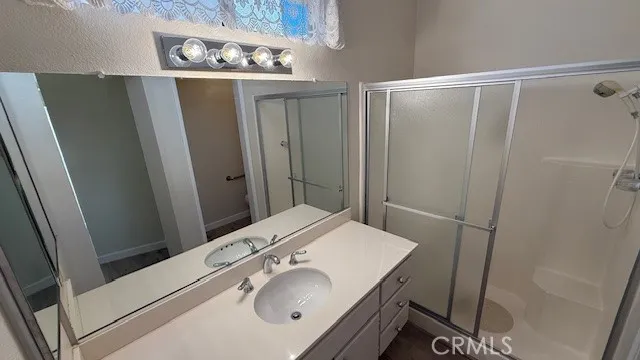 6384 Colonial Banning, CA 92220