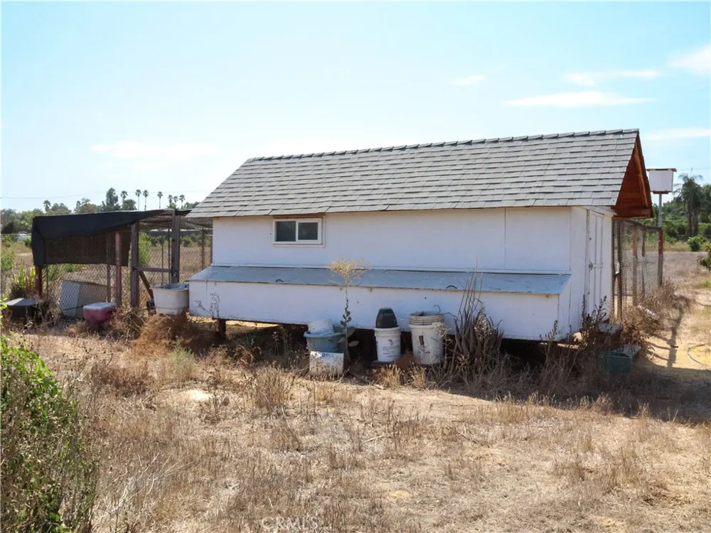 2523 Jefferson Street Riverside, CA 92504