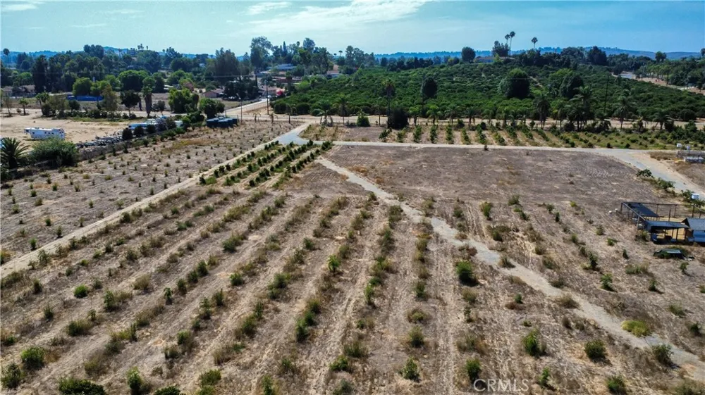 2523 Jefferson Street Riverside, CA 92504