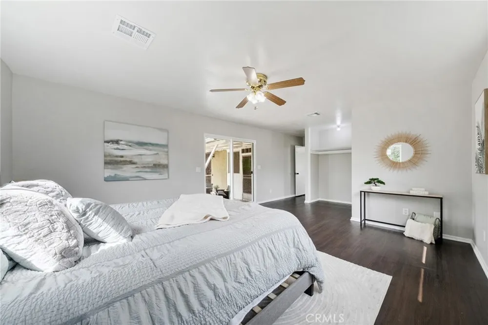 5125 Landis Baldwin Park, CA 91706