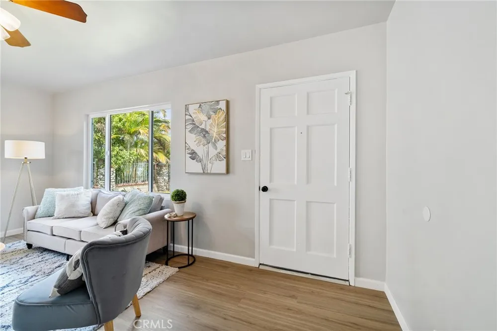 5125 Landis Baldwin Park, CA 91706