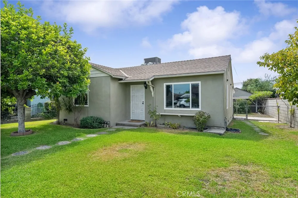 5125 Landis Baldwin Park, CA 91706