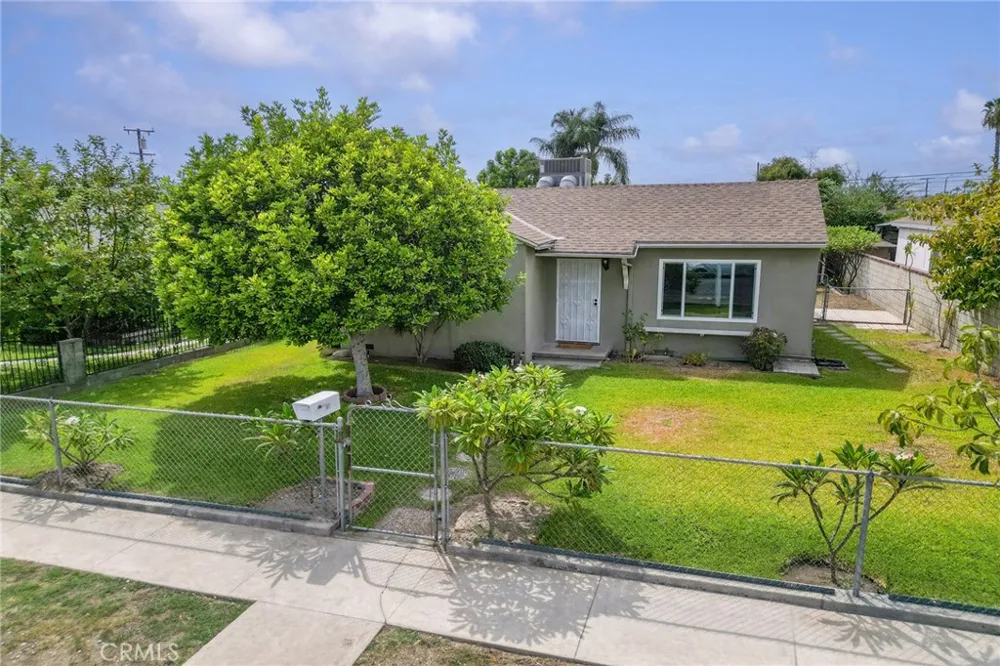 5125 Landis Baldwin Park, CA 91706