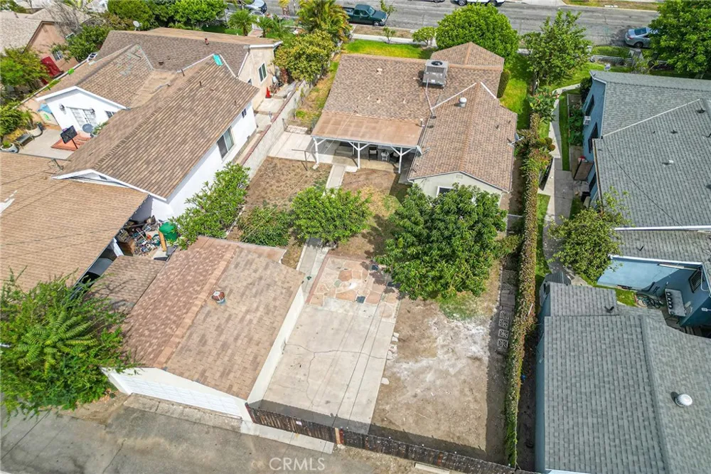 5125 Landis Baldwin Park, CA 91706