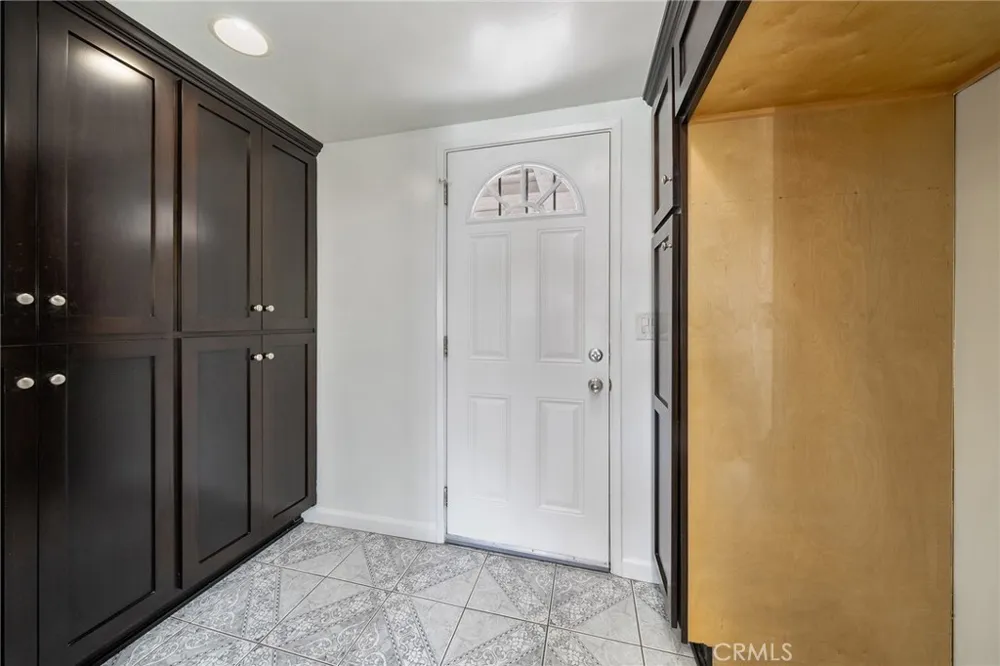 5125 Landis Baldwin Park, CA 91706
