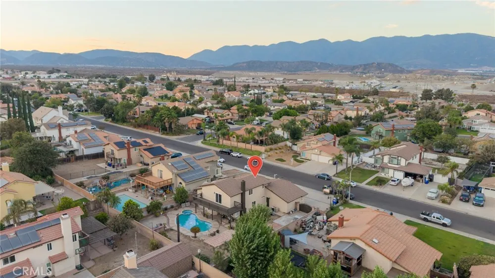 1551 W Via Bello Drive Rialto, CA 92377