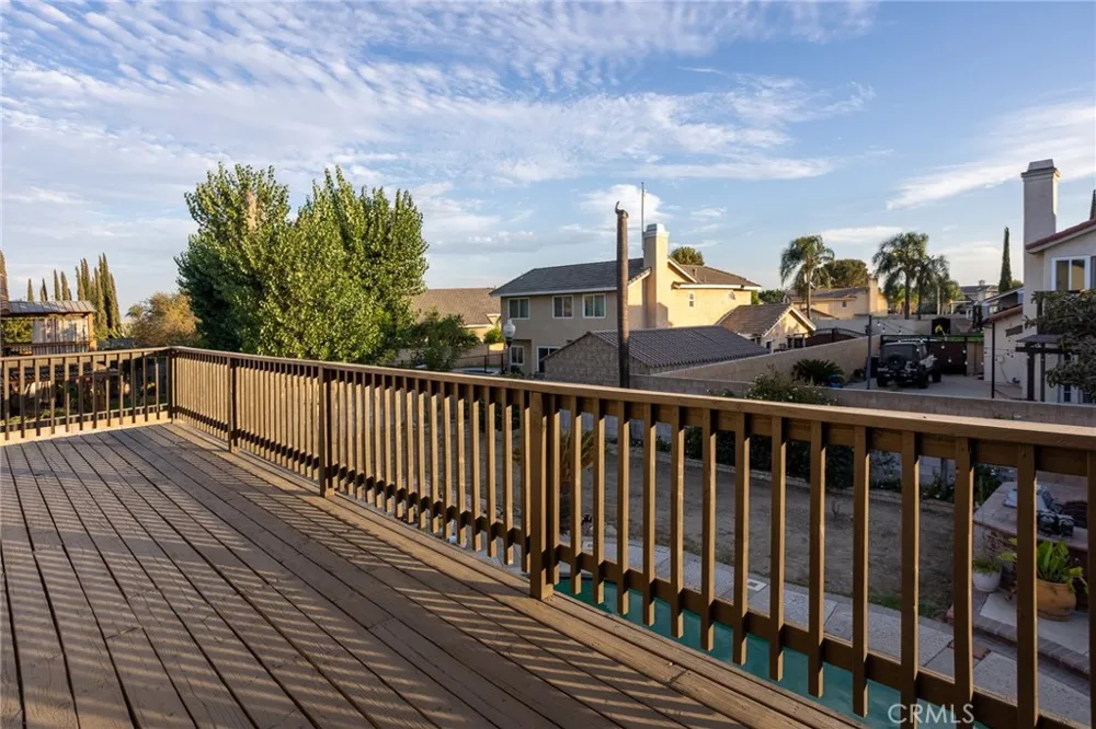 1551 W Via Bello Drive Rialto, CA 92377