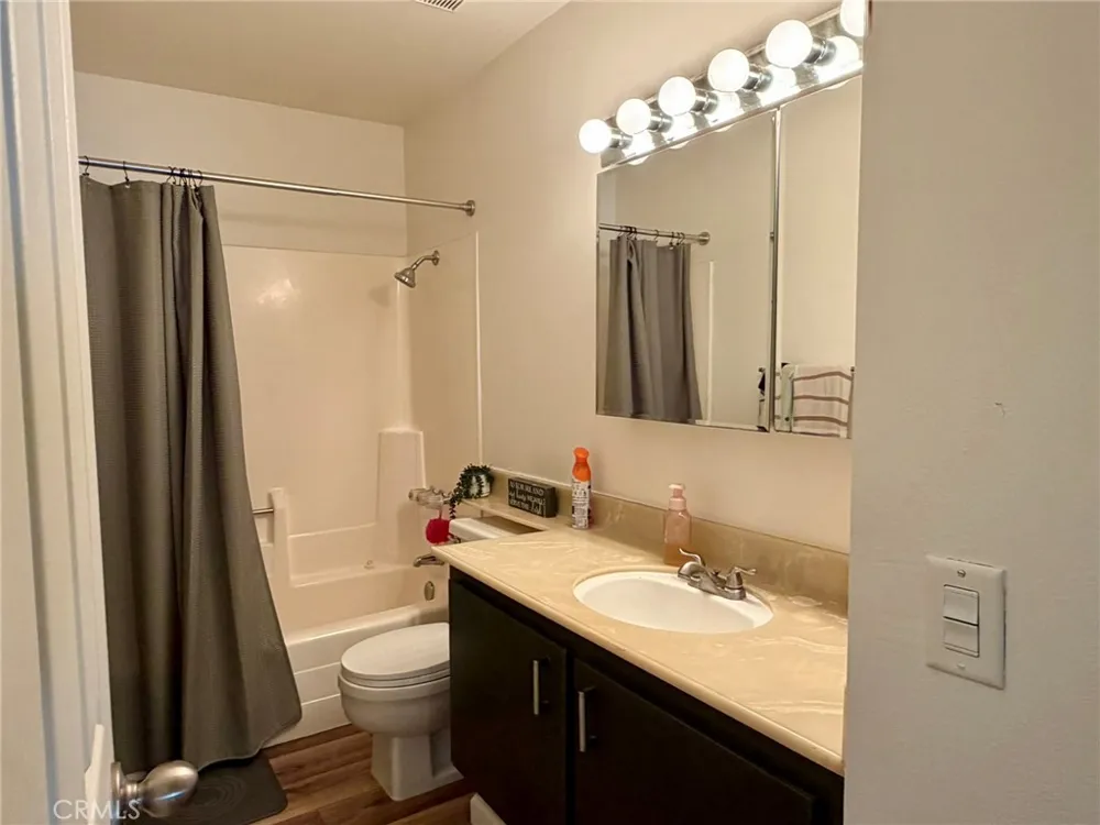 618 Briarwood Lane San Dimas, CA 91773