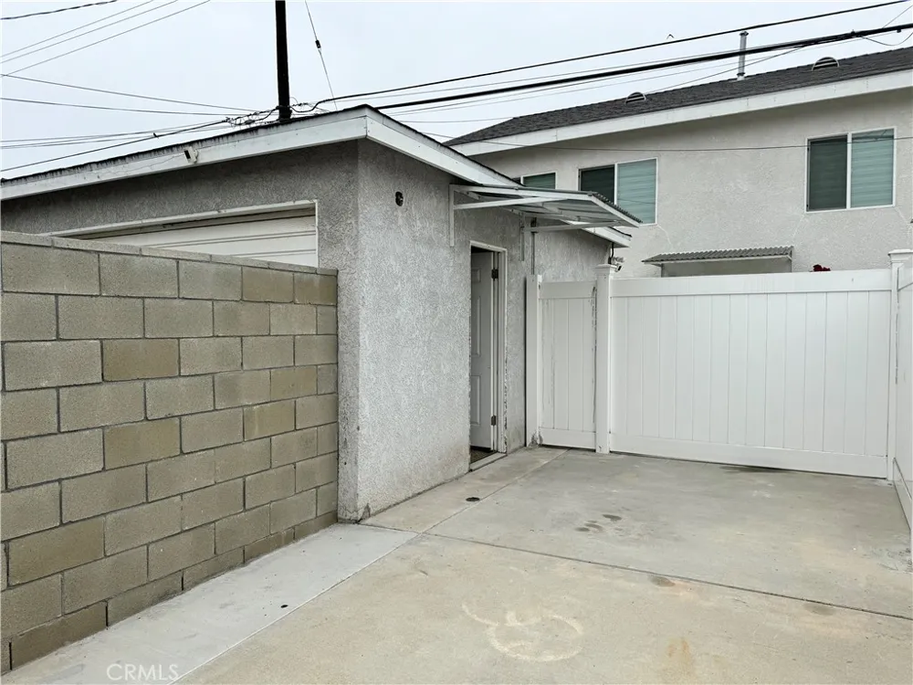 16818 E Masline Street Covina, CA 91722