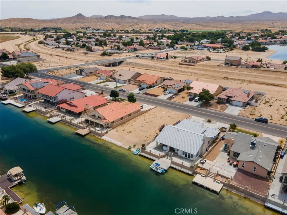 26938 Lakeview Drive Helendale, CA 92342