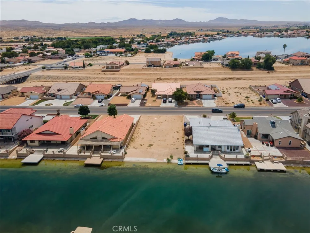 26938 Lakeview Drive Helendale, CA 92342