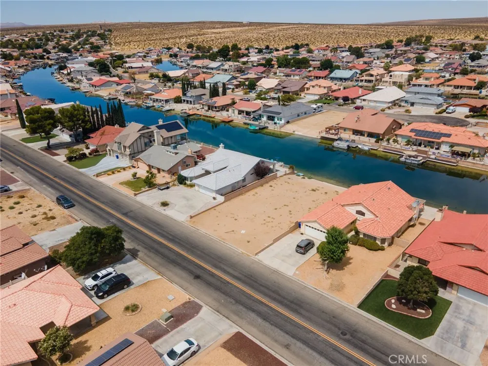 26938 Lakeview Drive Helendale, CA 92342