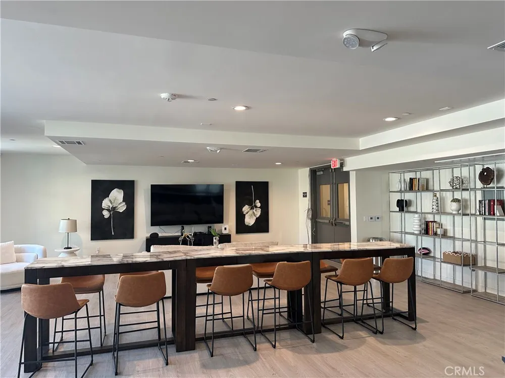 168 Monterey Street #422 Alhambra, CA 91801