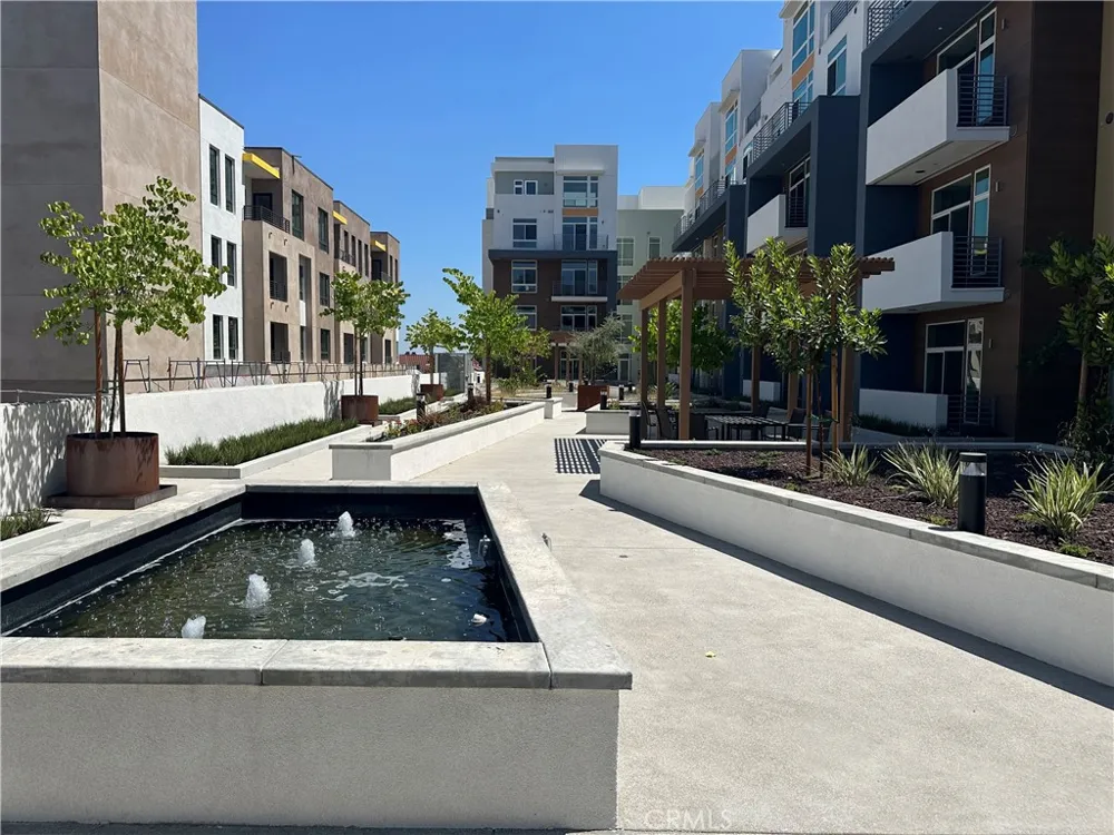 168 Monterey Street #422 Alhambra, CA 91801