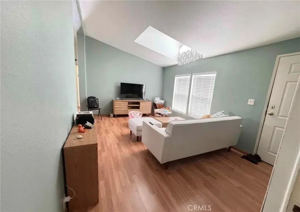 716 Grand #E2 Covina, CA 91723