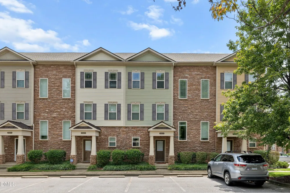 3829 Glenhaven Road Raleigh, NC 27606