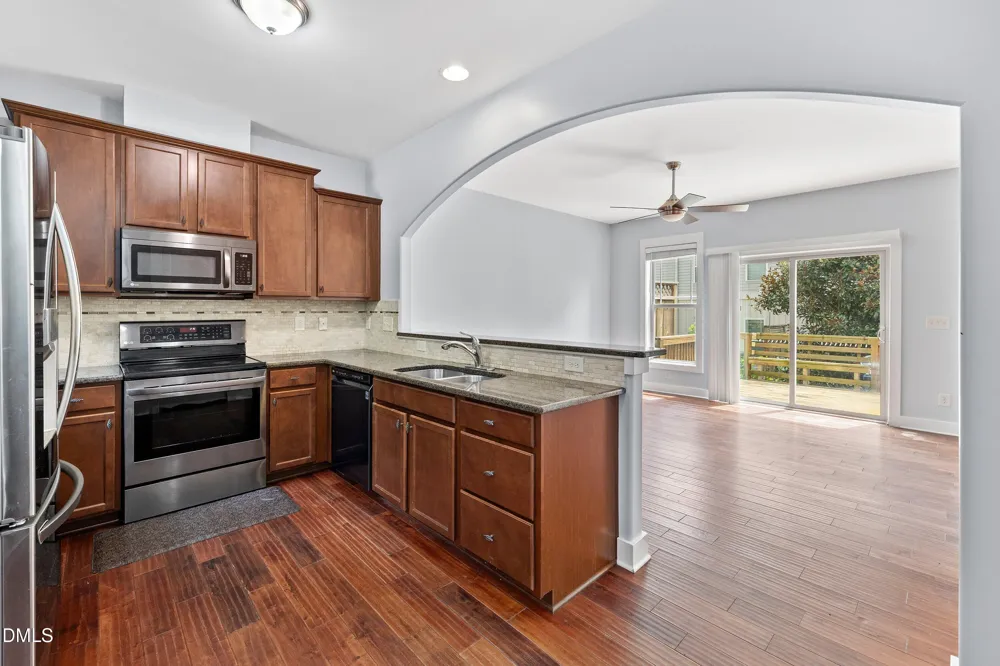 3829 Glenhaven Road Raleigh, NC 27606