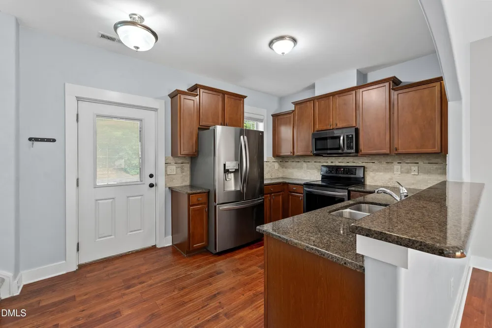 3829 Glenhaven Road Raleigh, NC 27606