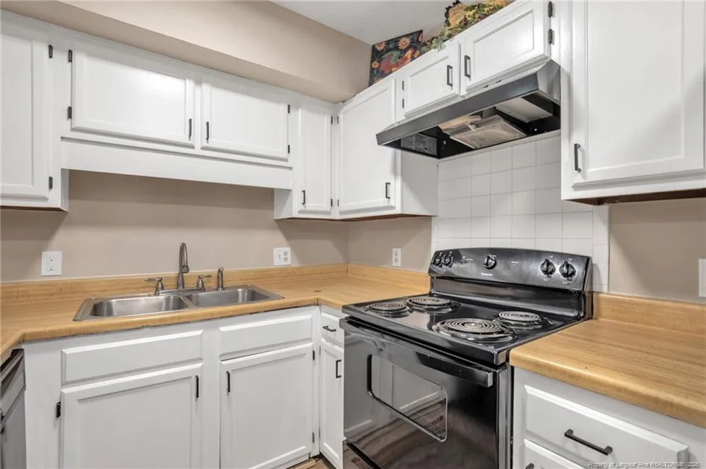 2623 Edmonton Road Fayetteville, NC 28304