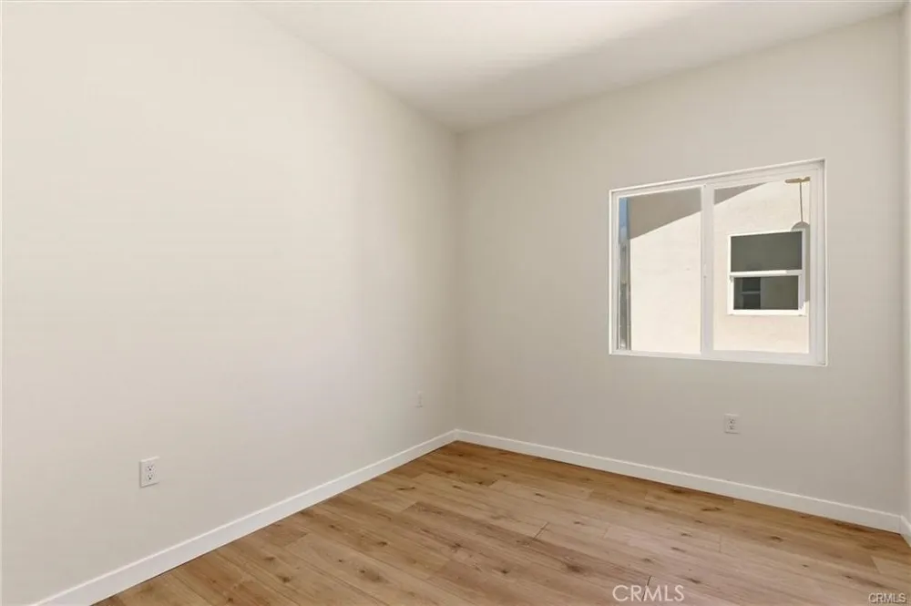 2155 Euclid Avenue #B Long Beach, CA 90815