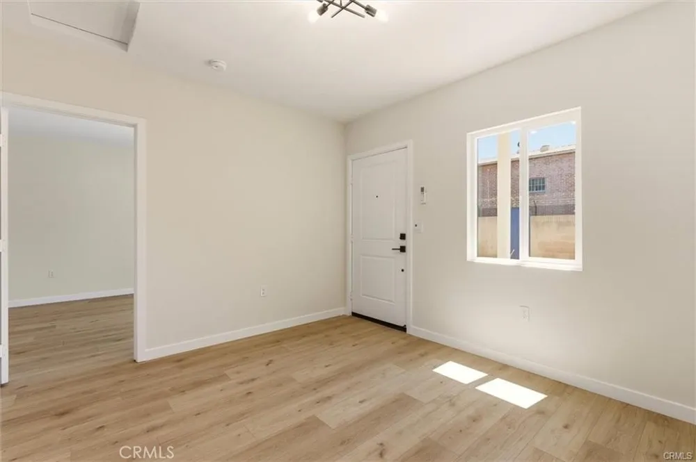 2155 Euclid Avenue #A Long Beach, CA 90815