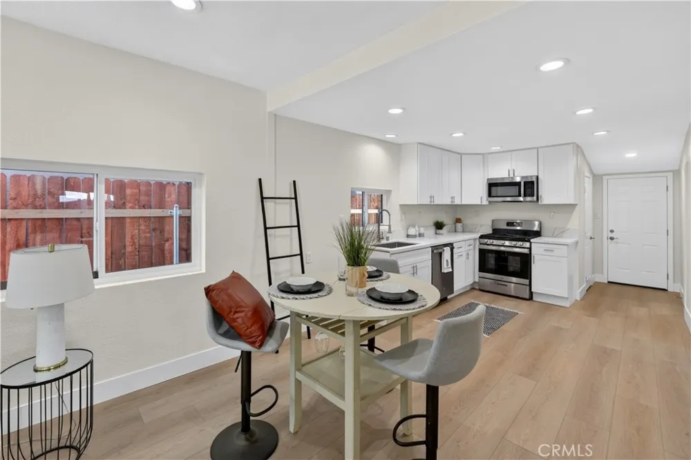 248 W Colton, CA 92324