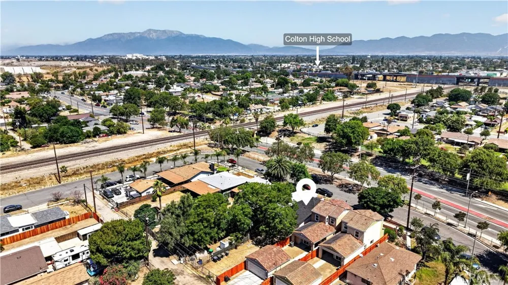 248 W Colton, CA 92324