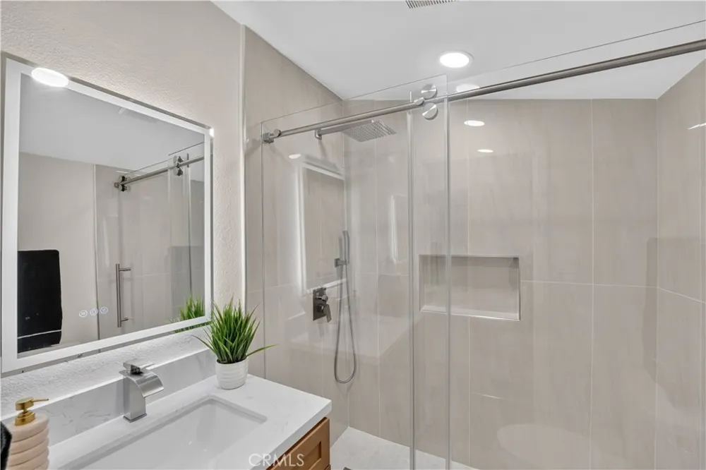 248 W Colton, CA 92324