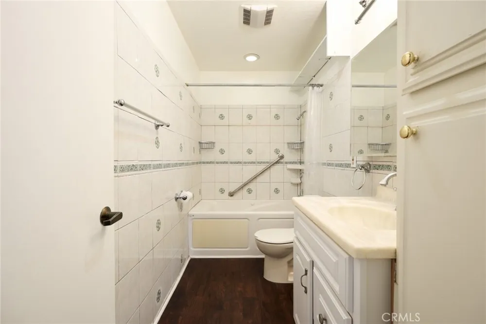 11410 Dolan Avenue #340 Downey, CA 90241