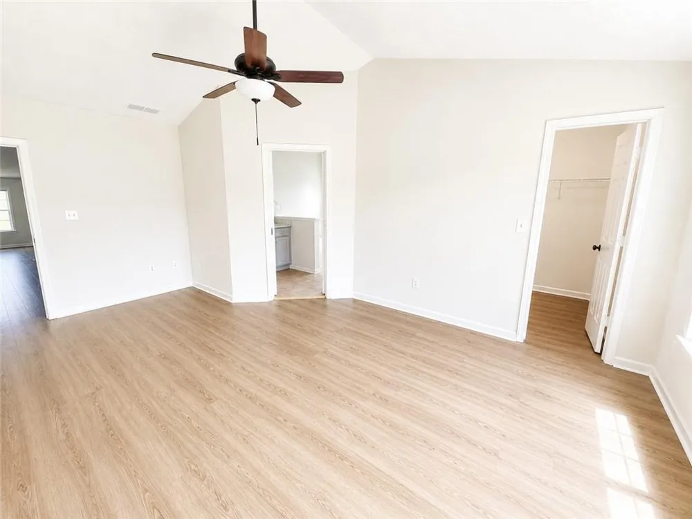 2095 Glynmoore Drive Lawrenceville, GA 30043