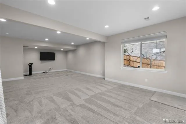 5789 S Haleyville Street Aurora, CO 80016