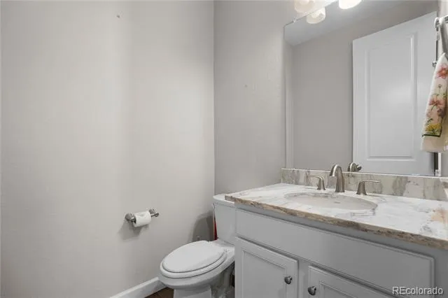 5789 S Haleyville Street Aurora, CO 80016