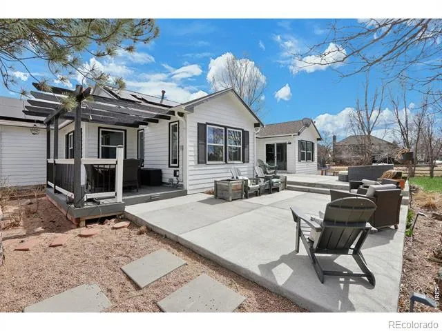 6957 Peppertree Drive Niwot, CO 80503