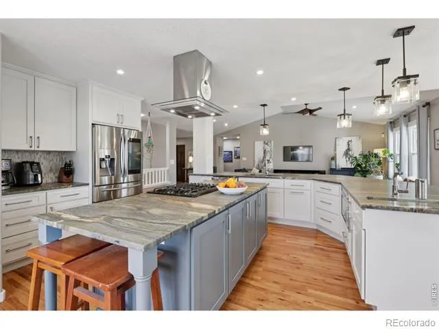 6957 Peppertree Drive Niwot, CO 80503