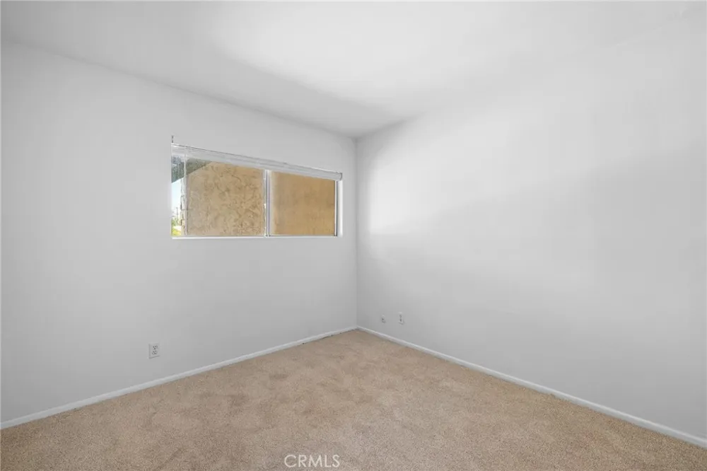 121 Sinclair Avenue #107 Glendale, CA 91206
