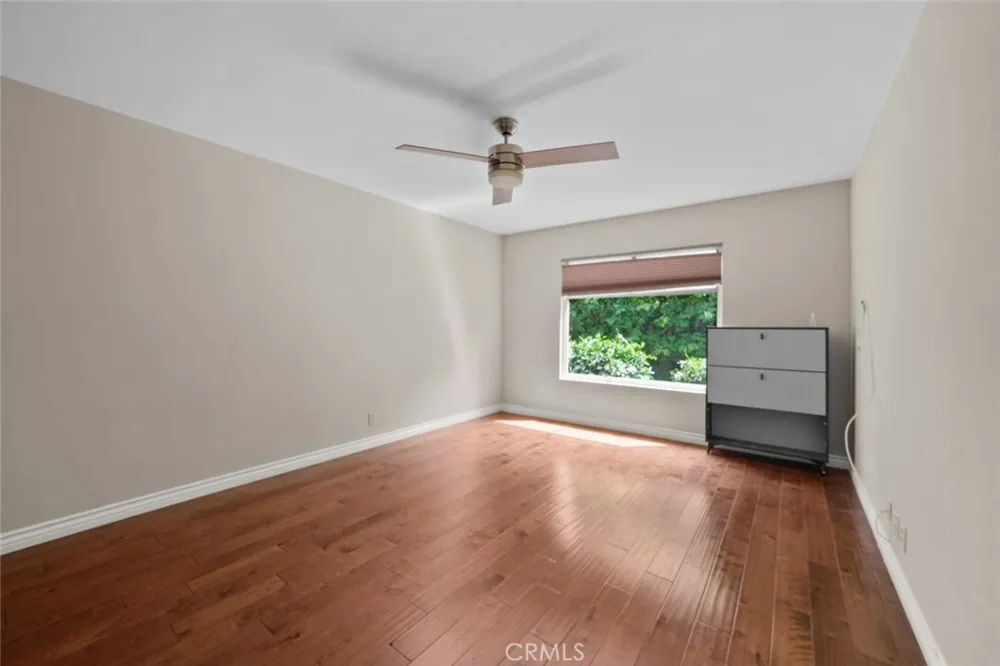 1209 S Orange Grove Avenue Pasadena, CA 91105