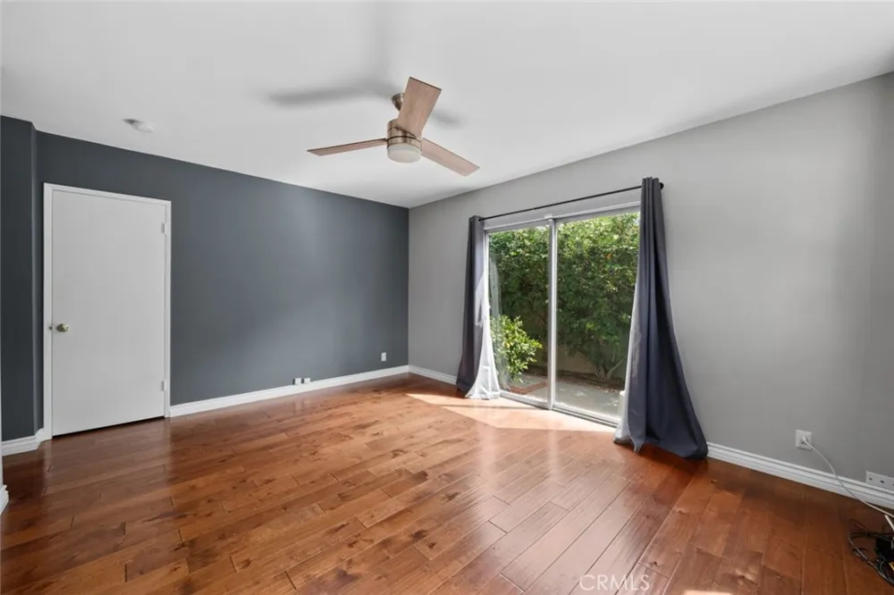 1209 S Orange Grove Avenue Pasadena, CA 91105