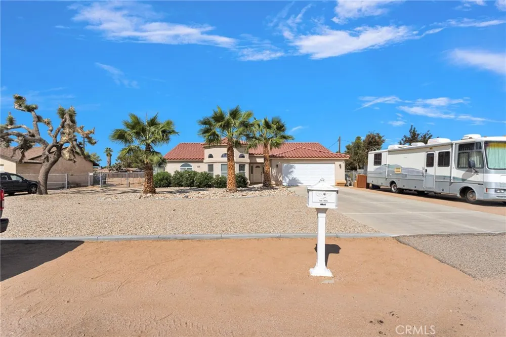 13240 Skiomah Apple Valley, CA 92308