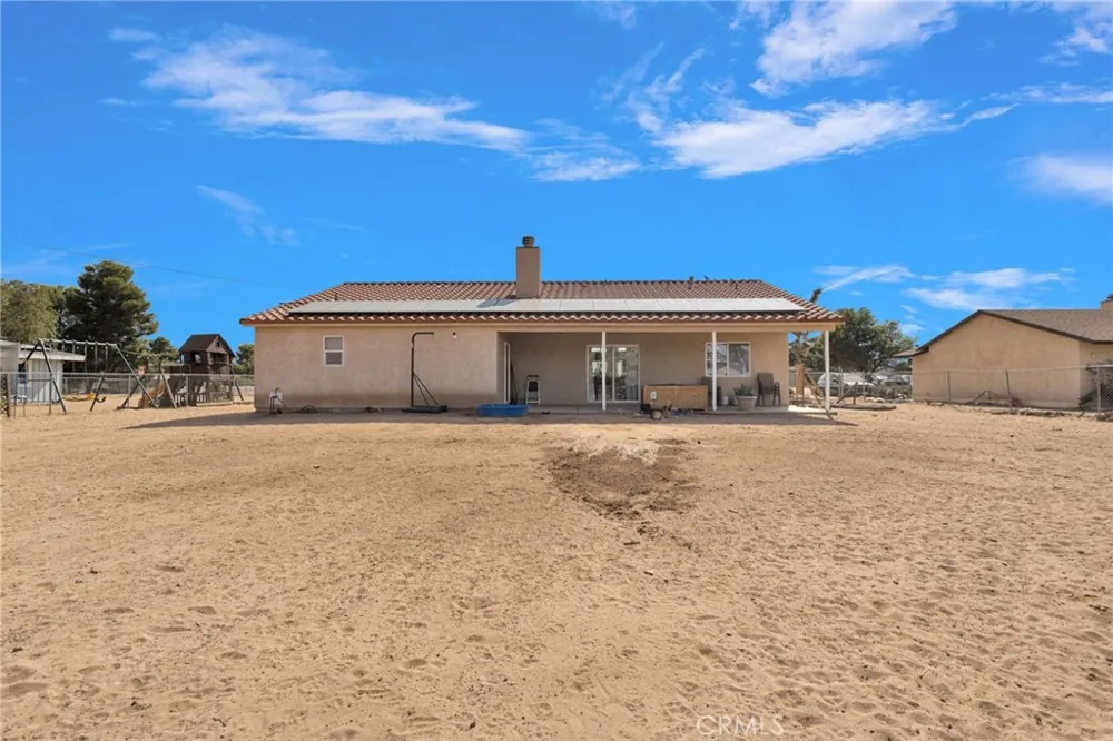 13240 Skiomah Apple Valley, CA 92308