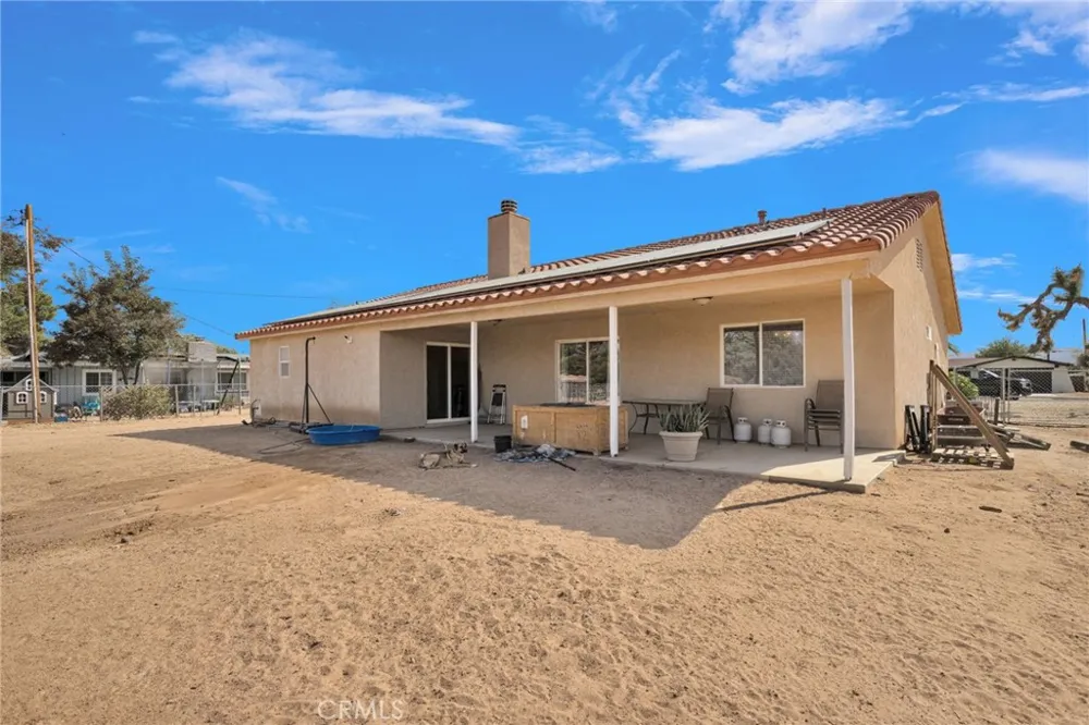 13240 Skiomah Apple Valley, CA 92308