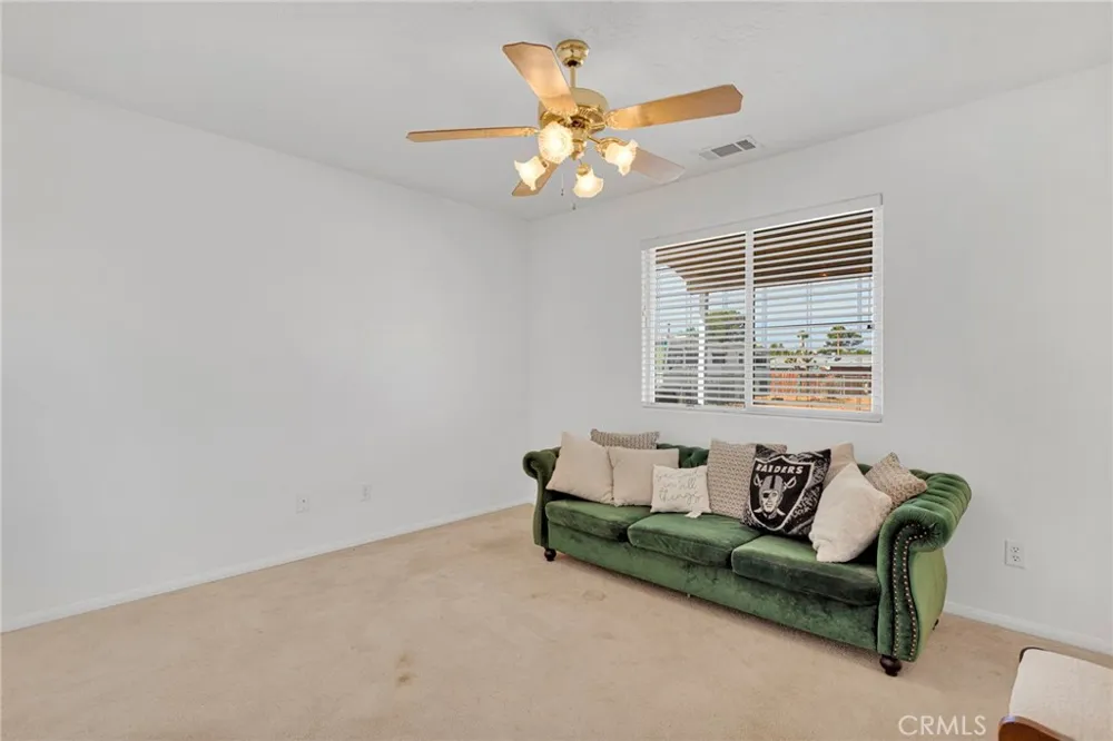 13240 Skiomah Apple Valley, CA 92308